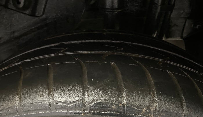 2021 Tata NEXON XM DIESEL, Diesel, Manual, 75,887 km, Left Rear Tyre Tread