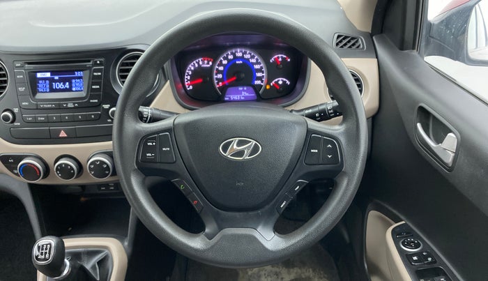 2016 Hyundai Grand i10 SPORTZ 1.2 KAPPA VTVT, Petrol, Manual, 54,631 km, Steering Wheel Close Up