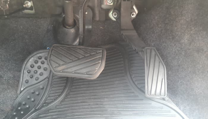 2015 Maruti Alto K10 VXI AMT, Petrol, Automatic, 79,374 km, Pedals