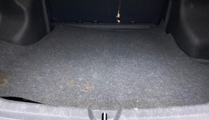 2018 Toyota YARIS G MT, Petrol, Manual, 22,251 km, Boot Inside