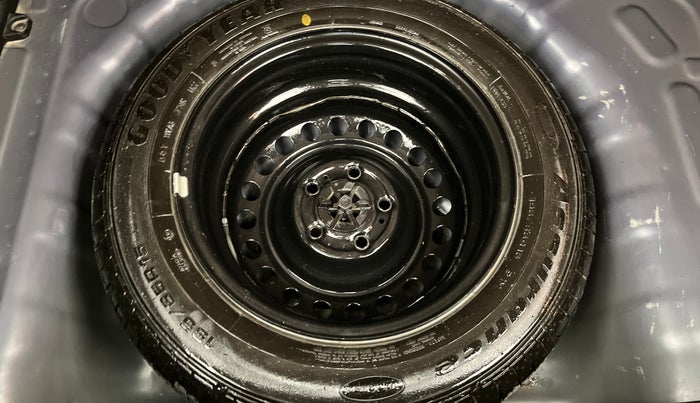 2022 Hyundai VENUE S 1.2, Petrol, Manual, 28,731 km, Spare Tyre