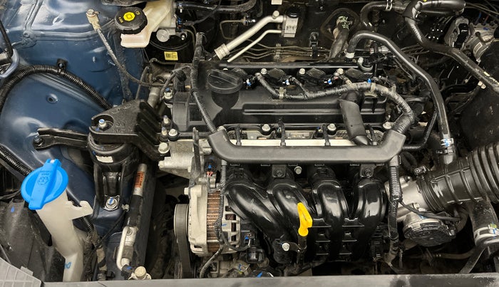 2022 Hyundai VENUE S 1.2, Petrol, Manual, 28,731 km, Engine View - Right