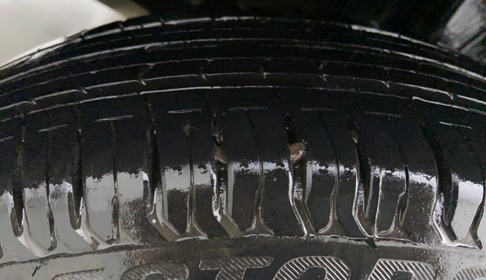 2019 Maruti Dzire VXI, Petrol, Manual, 11,583 km, Right Rear Tyre Tread