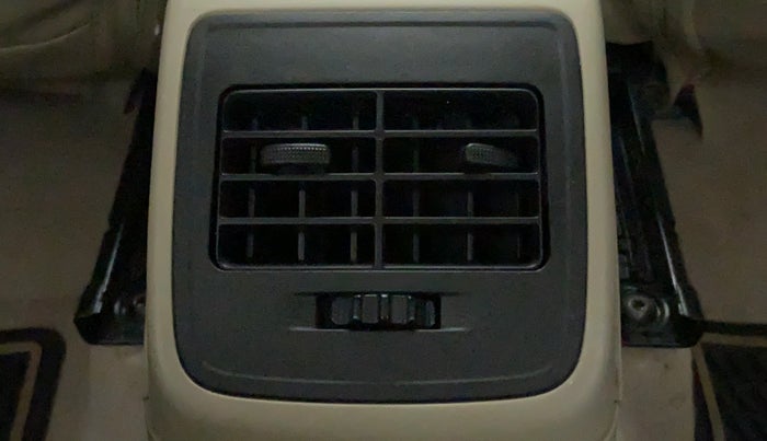 2019 Maruti Dzire VXI, Petrol, Manual, 11,583 km, Rear AC Vents