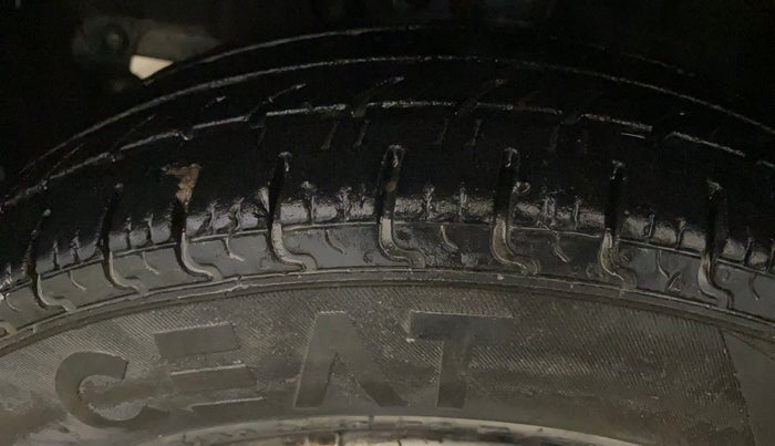 2021 Maruti New Wagon-R LXI CNG 1.0, CNG, Manual, 90,916 km, Left Front Tyre Tread