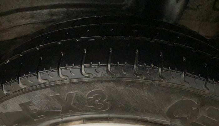 2021 Maruti New Wagon-R LXI CNG 1.0, CNG, Manual, 90,916 km, Left Rear Tyre Tread