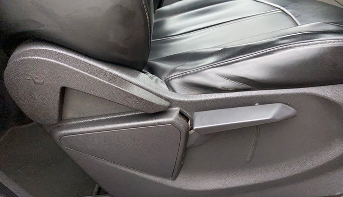 2014 Ford Ecosport 1.5 TITANIUM TI VCT AT, Petrol, Automatic, 42,768 km, Driver Side Adjustment Panel
