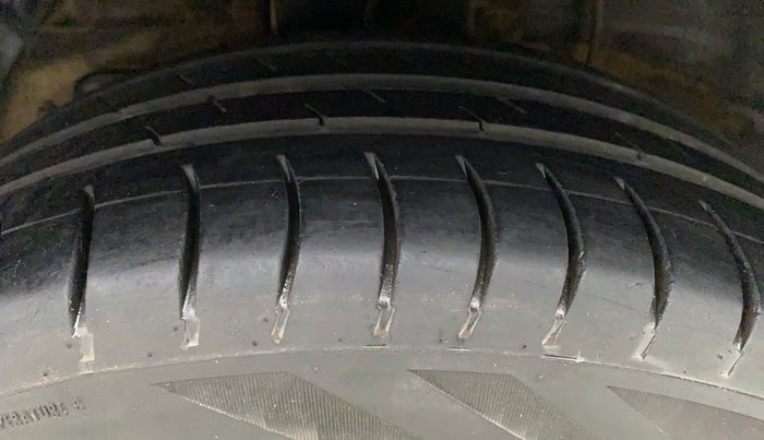 2018 Hyundai Elite i20 MAGNA EXECUTIVE 1.2, Petrol, Manual, 76,653 km, Right Rear Tyre Tread