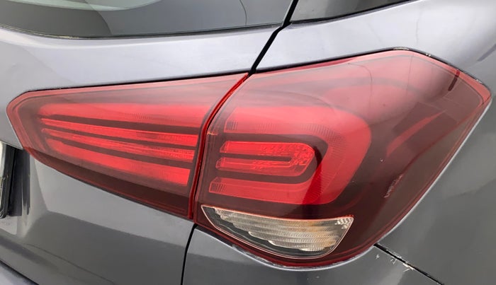 2018 Hyundai Elite i20 MAGNA EXECUTIVE 1.2, Petrol, Manual, 76,653 km, Right tail light - Minor scratches