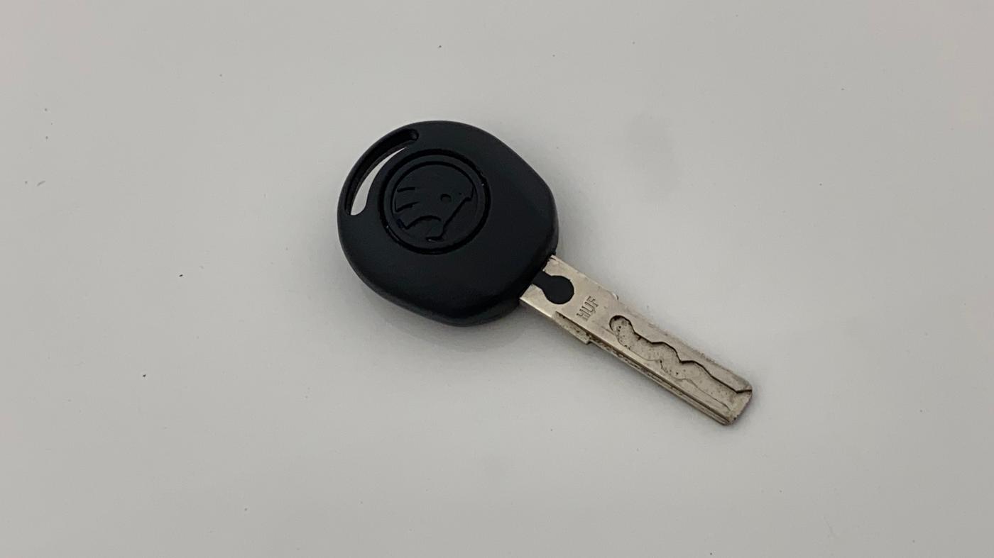 2020 Skoda Rapid STYLE TSI, Petrol, Manual, 95,411 km, Key Close Up