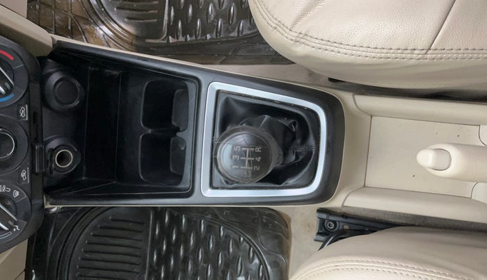 2019 Maruti Dzire LXI, Petrol, Manual, 57,465 km, Gear Lever