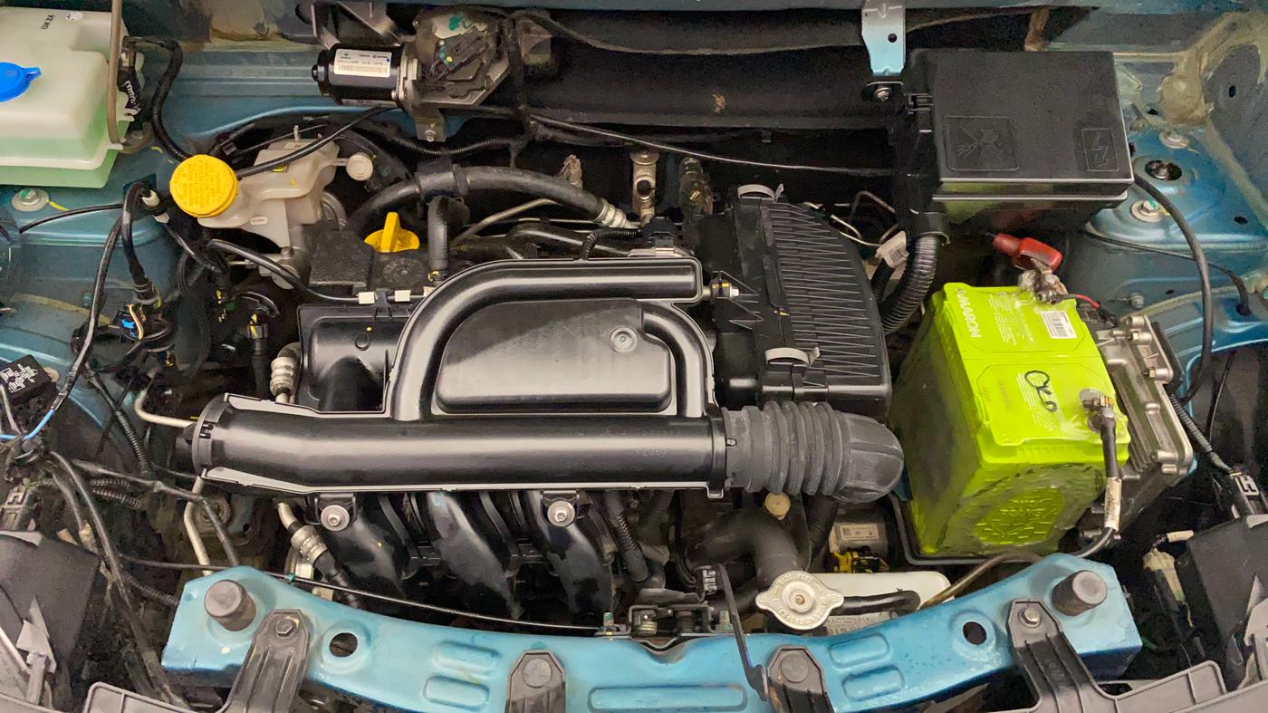 2019 Renault Kwid CLIMBER 1.0 AMT (O), Petrol, Automatic, 37,450 km, Engine View