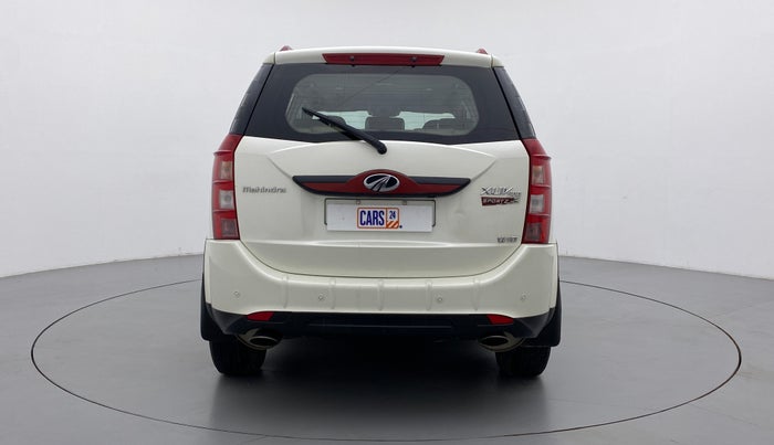 2017 Mahindra XUV500 W10 FWD, Diesel, Manual, 64,140 km, Back/Rear