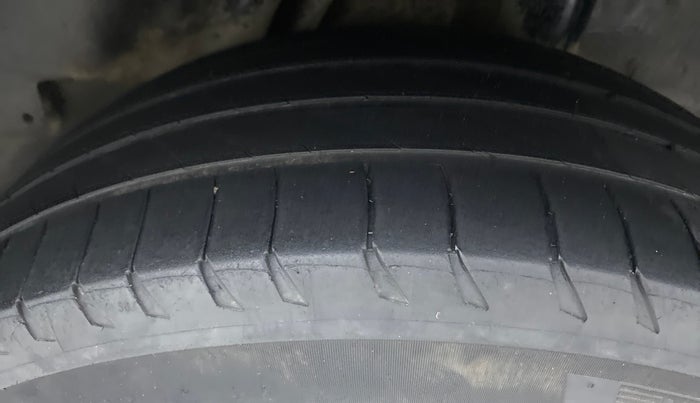 2016 Honda City 1.5L I-VTEC SV, Petrol, Manual, 63,695 km, Left Rear Tyre Tread