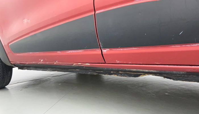 2019 Renault Kwid RXL, Petrol, Manual, 9,550 km, Left running board - Slightly dented