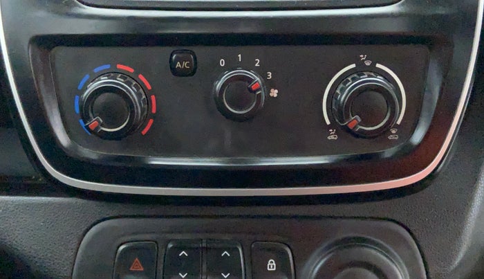 2019 Renault Kwid RXL, Petrol, Manual, 9,550 km, AC Unit - Directional switch has minor damage