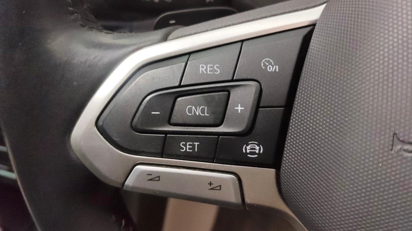 2023 Volkswagen TAIGUN  Topline 1.0 TSI AT (Electric Seats), Petrol, Automatic, 28,799 km, Adaptive Cruise Control