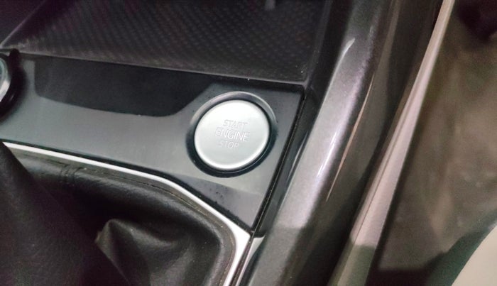 2023 Volkswagen TAIGUN  Topline 1.0 TSI AT (Electric Seats), Petrol, Automatic, 28,732 km, Keyless Start/ Stop Button