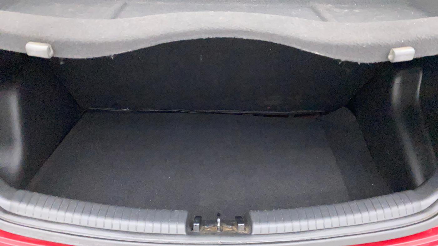 2017 Hyundai Grand i10 MAGNA 1.2 KAPPA VTVT, Petrol, Manual, 45,769 km, Boot Inside