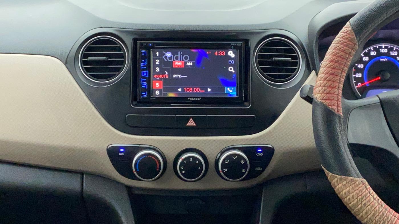 2017 Hyundai Grand i10 MAGNA 1.2 KAPPA VTVT, Petrol, Manual, 45,769 km, Air Conditioner