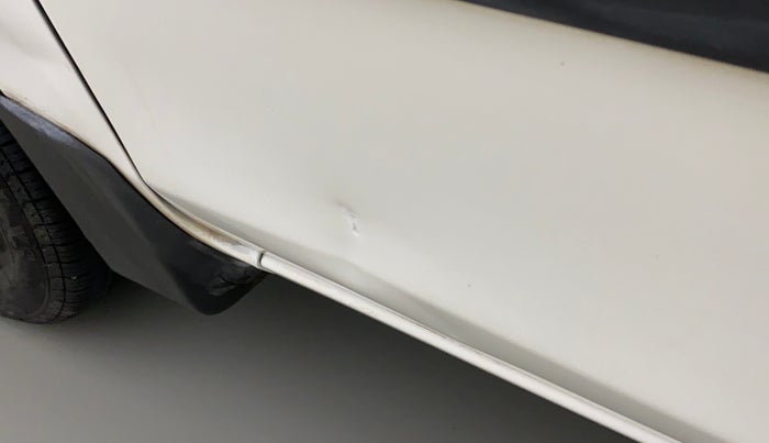 2016 Maruti Alto 800 LXI, Petrol, Manual, 39,770 km, Front passenger door - Slightly dented