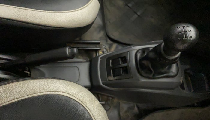 2016 Maruti Alto 800 LXI, Petrol, Manual, 39,770 km, Gear Lever