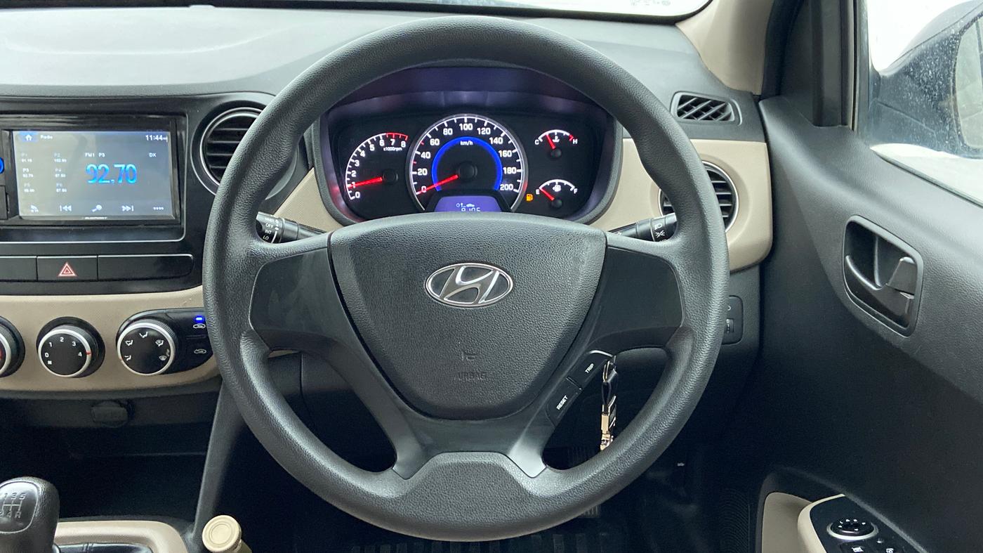 2017 Hyundai Grand i10 MAGNA 1.2 KAPPA VTVT, Petrol, Manual, 34,029 km, Steering Wheel Close Up