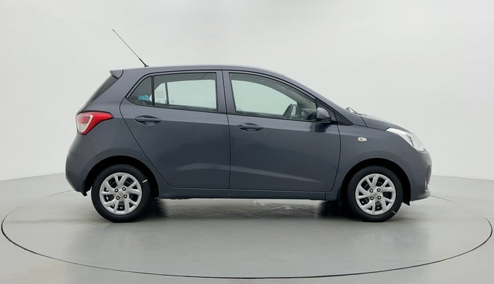 2017 Hyundai Grand i10 MAGNA 1.2 KAPPA VTVT, Petrol, Manual, 34,029 km, Right Side View