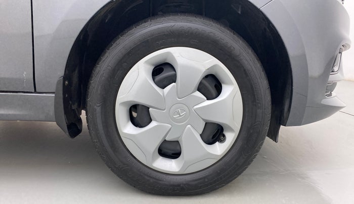 2021 Tata Tiago XT PETROL, Petrol, Manual, 18,297 km, Right Front Wheel