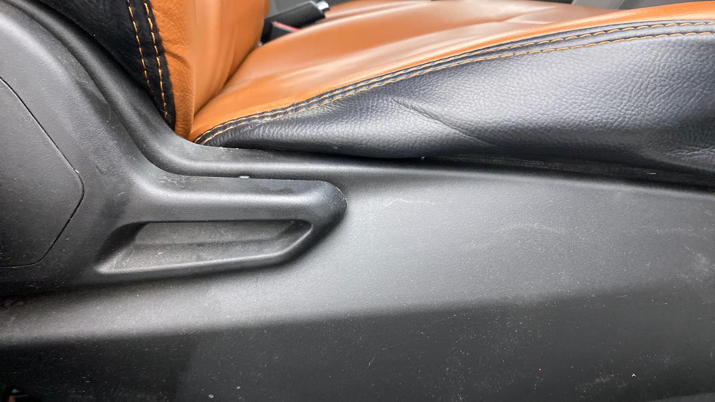 2021 Tata Tiago XT PETROL, Petrol, Manual, 18,297 km, Driver Side Adjustment Panel