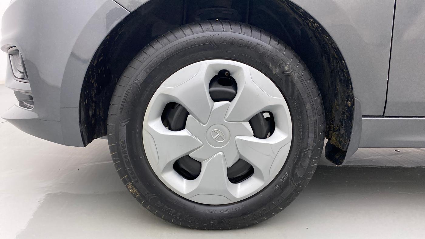 2021 Tata Tiago XT PETROL, Petrol, Manual, 18,297 km, Left Front Wheel