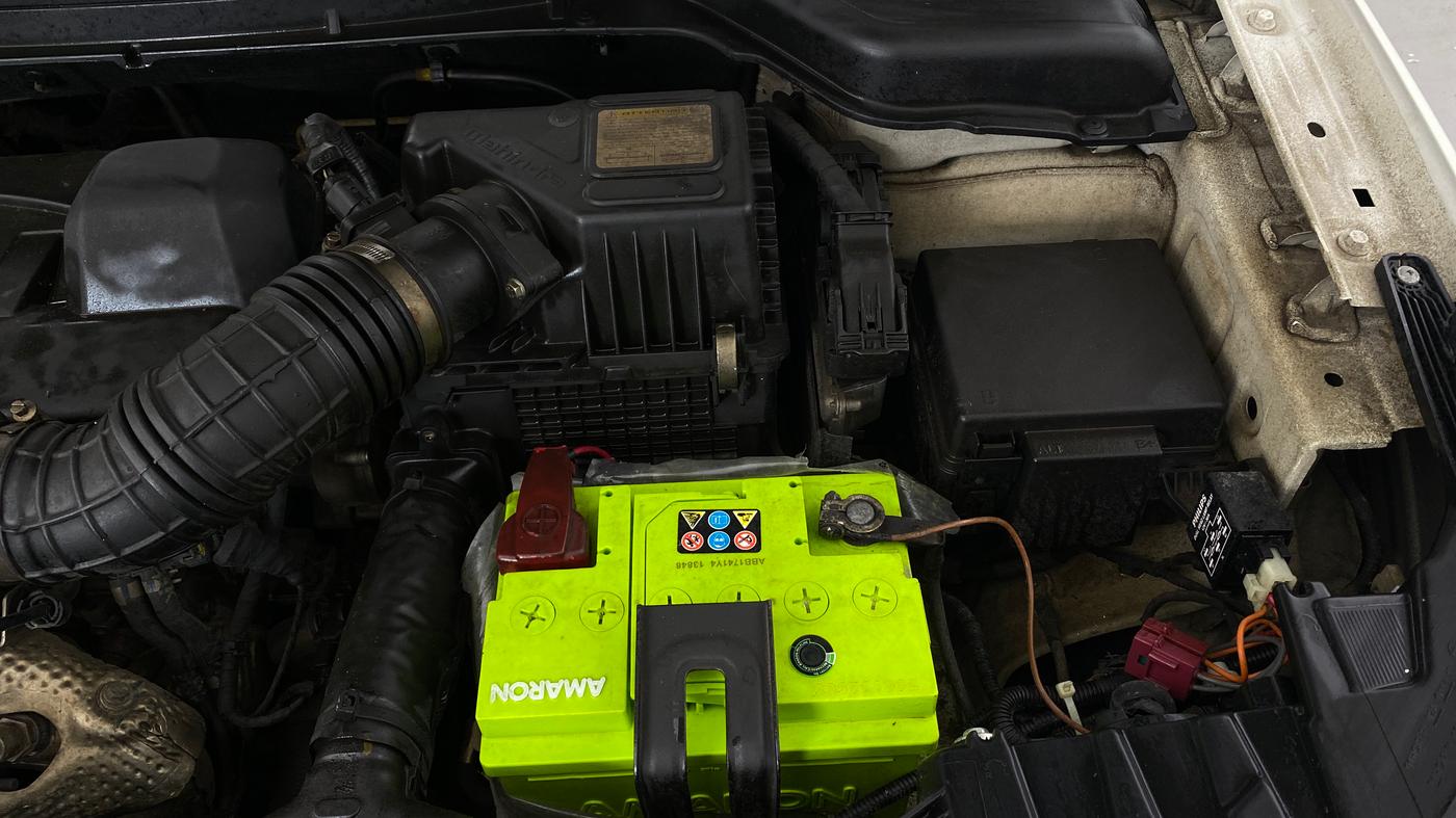 2022 Mahindra XUV300 W6 1.5 DIESEL AMT, Diesel, Automatic, 67,327 km, Engine View - Left