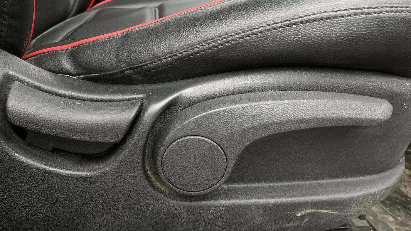 2018 Hyundai Creta SX PLUS AT 1.6 PETROL, Petrol, Automatic, 82,371 km, Driver Side Adjustment Panel