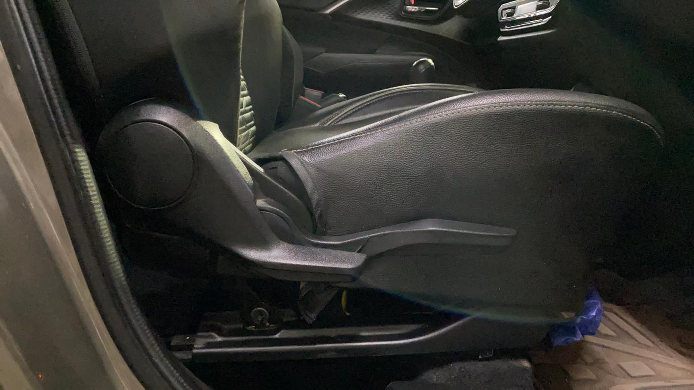 2024 Maruti Swift ZXI PLUS, Petrol, Manual, 30,125 km, Driver Side Adjustment Panel