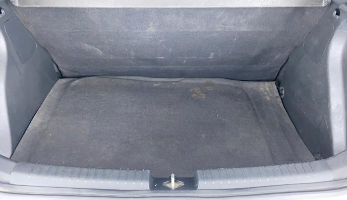 2016 Hyundai Elite i20 SPORTZ 1.2, Petrol, Manual, 59,397 km, Boot Inside