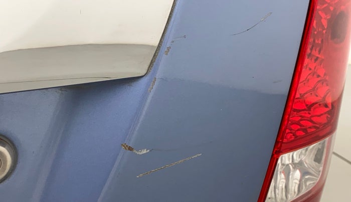2010 Maruti Wagon R 1.0 VXI, Petrol, Manual, 69,158 km, Dicky (Boot door) - Minor scratches