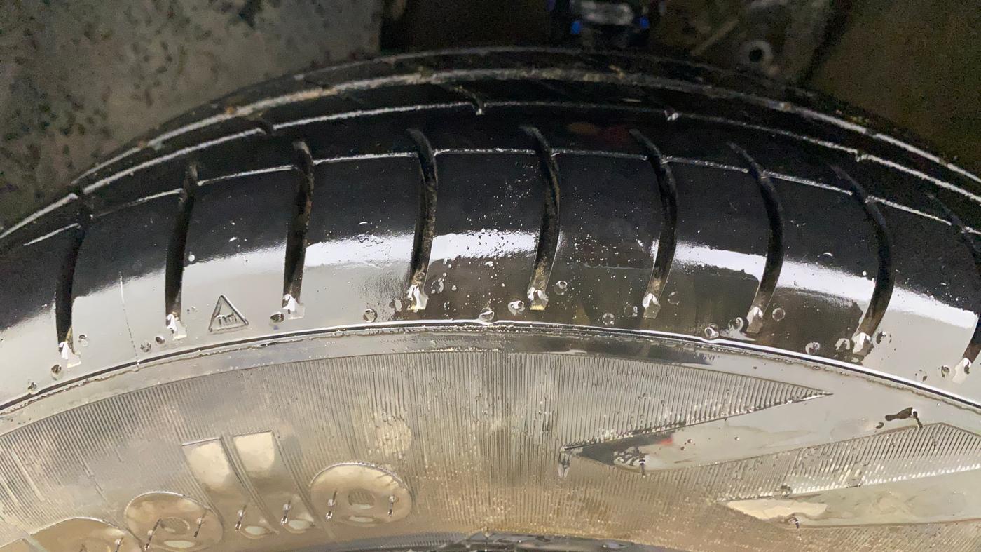 2022 Maruti Celerio ZXI AMT, Petrol, Automatic, 77,705 km, Left Front Tyre Tread