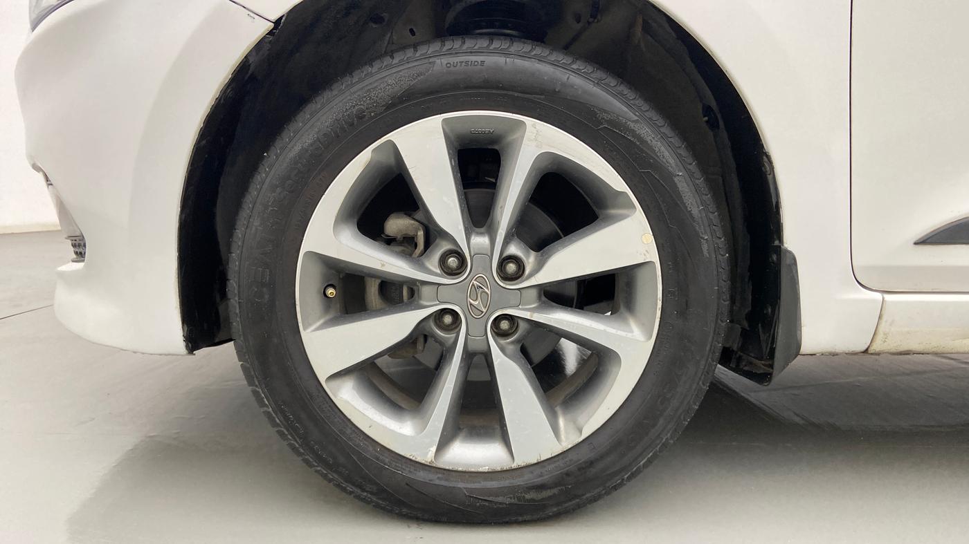 2014 Hyundai Elite i20 ASTA 1.4 CRDI, Diesel, Manual, 85,231 km, Left Front Wheel