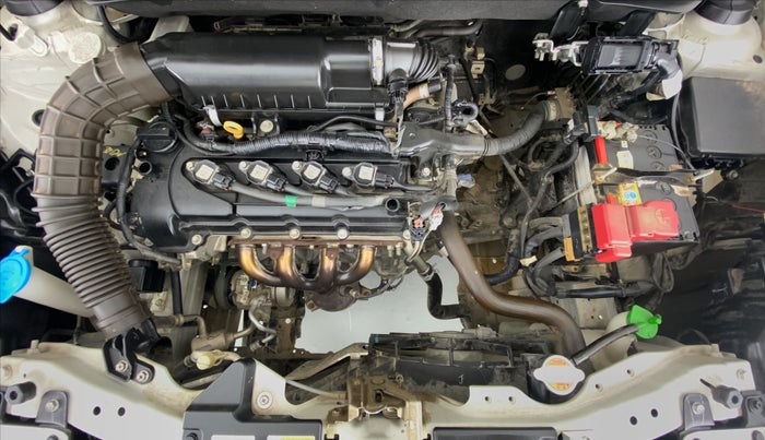 2018 Maruti Swift LXI D, Petrol, Manual, 32,633 km, Open Bonet