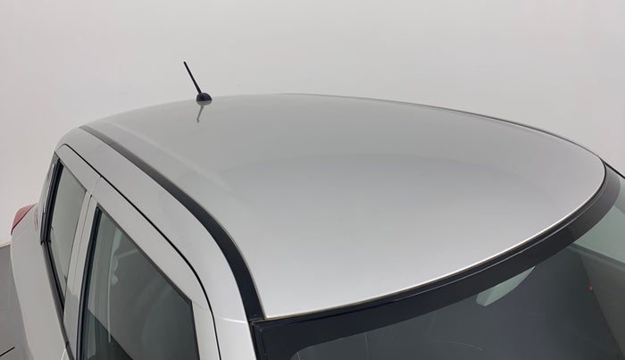 2018 Maruti Swift LXI D, Petrol, Manual, 32,633 km, Roof