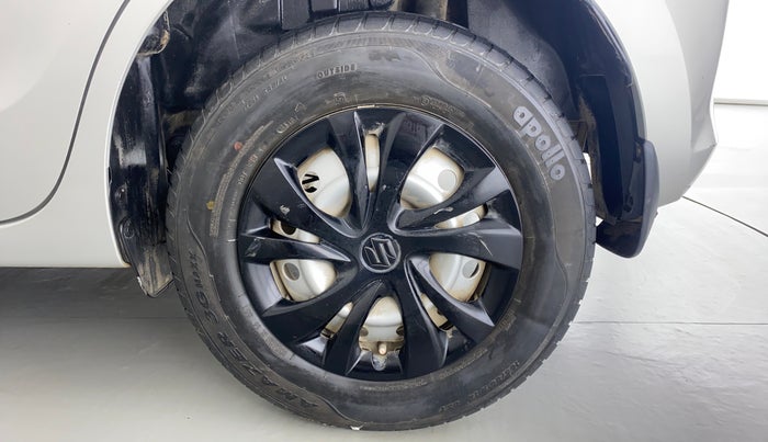2018 Maruti Swift LXI D, Petrol, Manual, 32,633 km, Left Rear Wheel