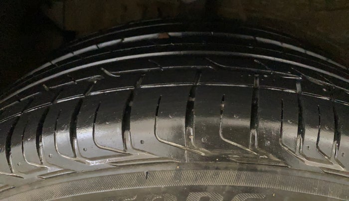 2023 Tata NEXON FEARLESS 1.2 REVOTRON 6 MT DT, Petrol, Manual, 25,308 km, Right Rear Tyre Tread