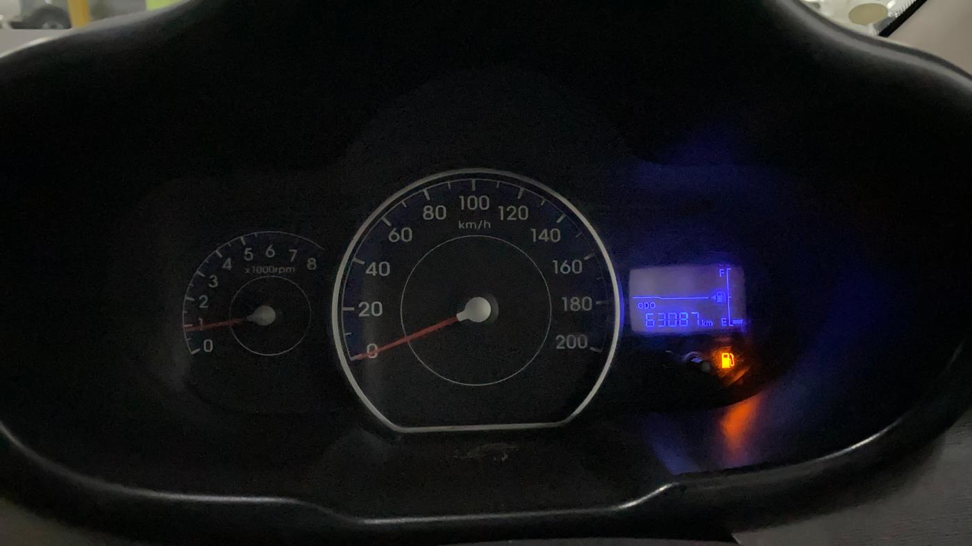 2016 Hyundai i10 SPORTZ 1.1, Petrol, Manual, 63,095 km, Odometer Image