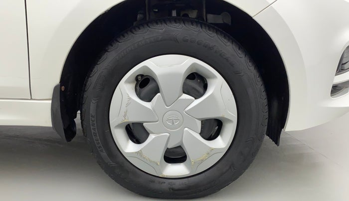 2021 Tata Tiago XT (O) PETROL, Petrol, Manual, 15,838 km, Right Front Wheel