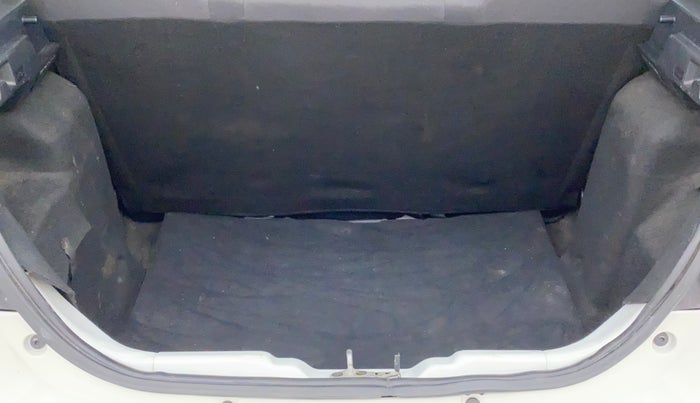 2021 Tata Tiago XT (O) PETROL, Petrol, Manual, 15,838 km, Boot Inside
