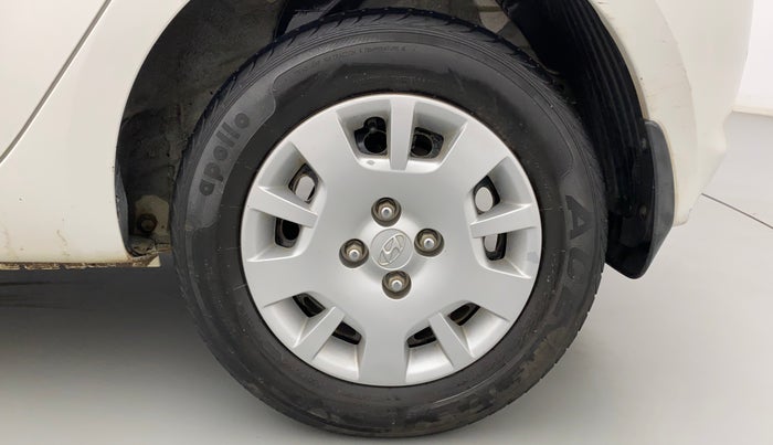 2013 Hyundai i20 MAGNA (O) 1.2, Petrol, Manual, 48,911 km, Left Rear Wheel