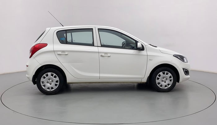 2013 Hyundai i20 MAGNA (O) 1.2, Petrol, Manual, 48,911 km, Right Side View