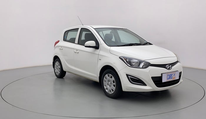 2013 Hyundai i20 MAGNA (O) 1.2, Petrol, Manual, 48,911 km, Right Front Diagonal