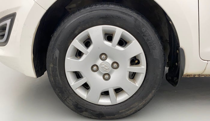 2013 Hyundai i20 MAGNA (O) 1.2, Petrol, Manual, 48,911 km, Left Front Wheel