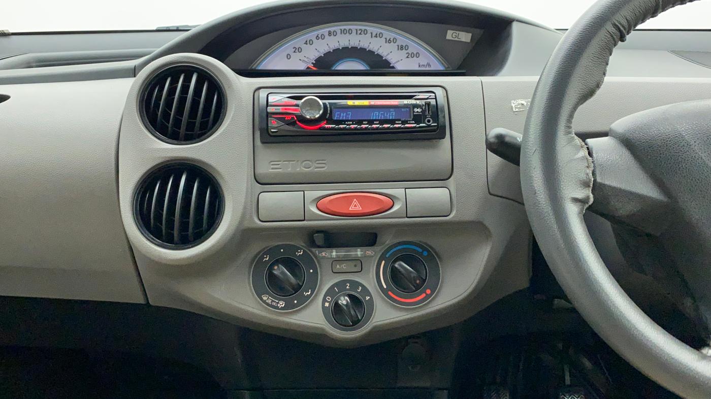 2011 Toyota Etios Liva G, Petrol, Manual, 12,046 km, Air Conditioner